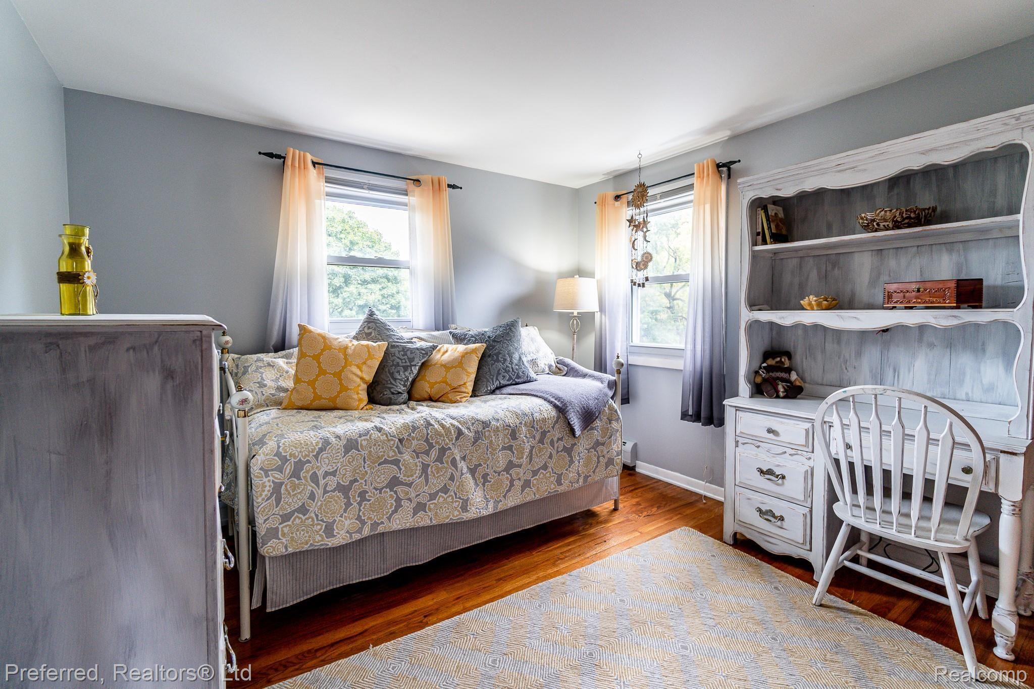 3196 West Maple Road Wixom, MI 48393 - Photo 15 of 37 -21.jpg