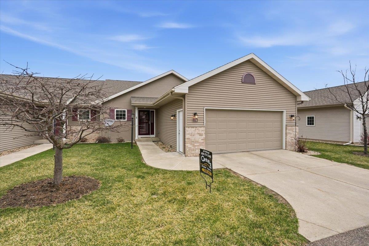 178 Elliott Lane Oregon, WI 53575 - Photo 35 of 44