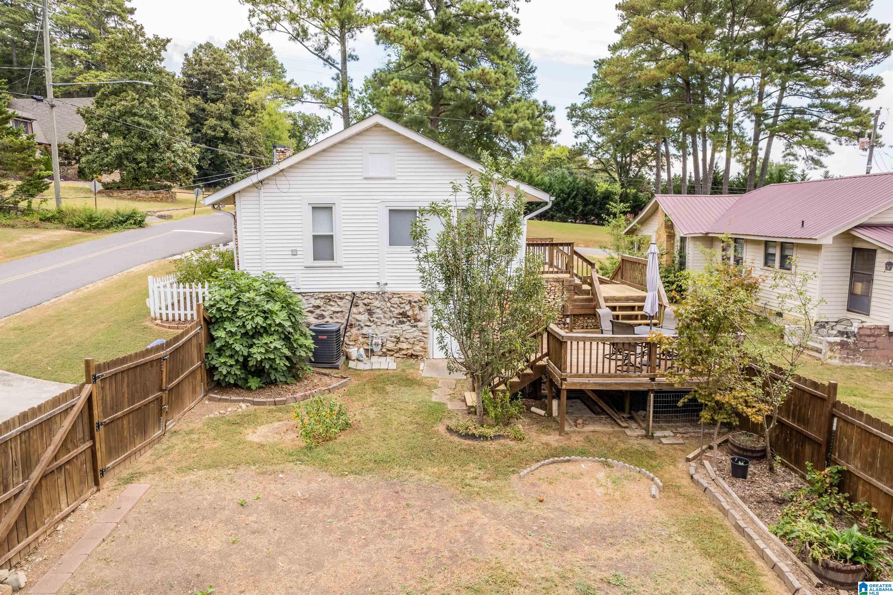 311 C Street North Oneonta, AL 35121 - Photo 20 of 32