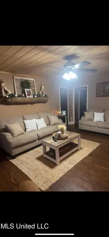 $120,000 | 300 Ferriday Drive, Ridgecrest, LA 71334