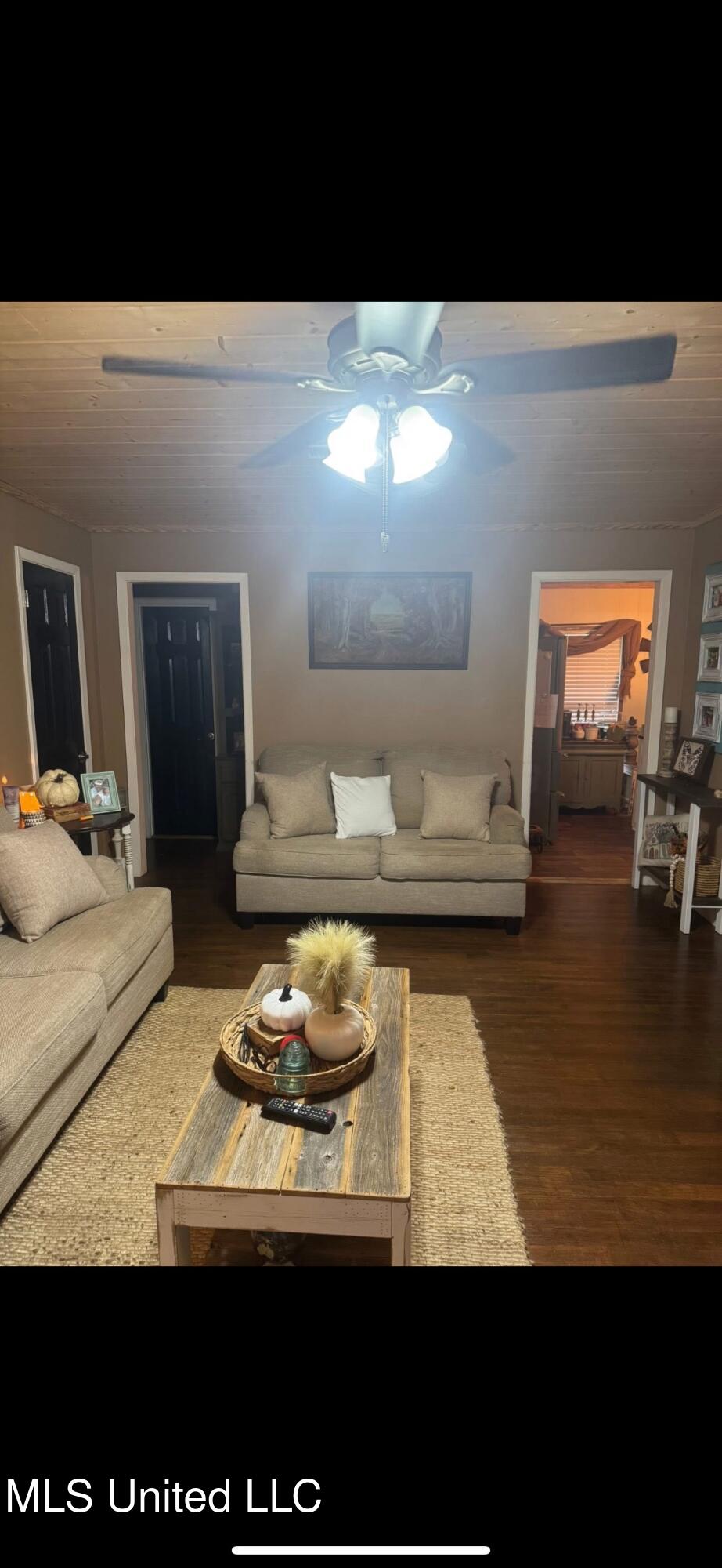 300 Ferriday Drive Ridgecrest, LA 71334 - Photo 4 of 17 IMG_5994