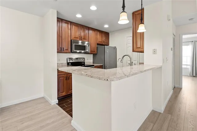 $269,000 | 8911 Manor Loop, Unit 208, Lakewood Ranch, FL 34202