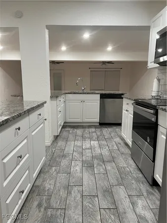 $2,000 | 3923 Southeast 12th Avenue, Cape Coral, FL 33904