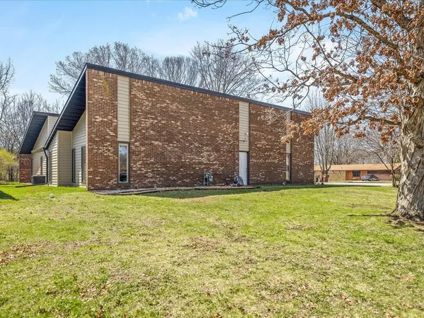 $309,000 | 5159 Coach Lite Trail, Loves Park, IL 61111