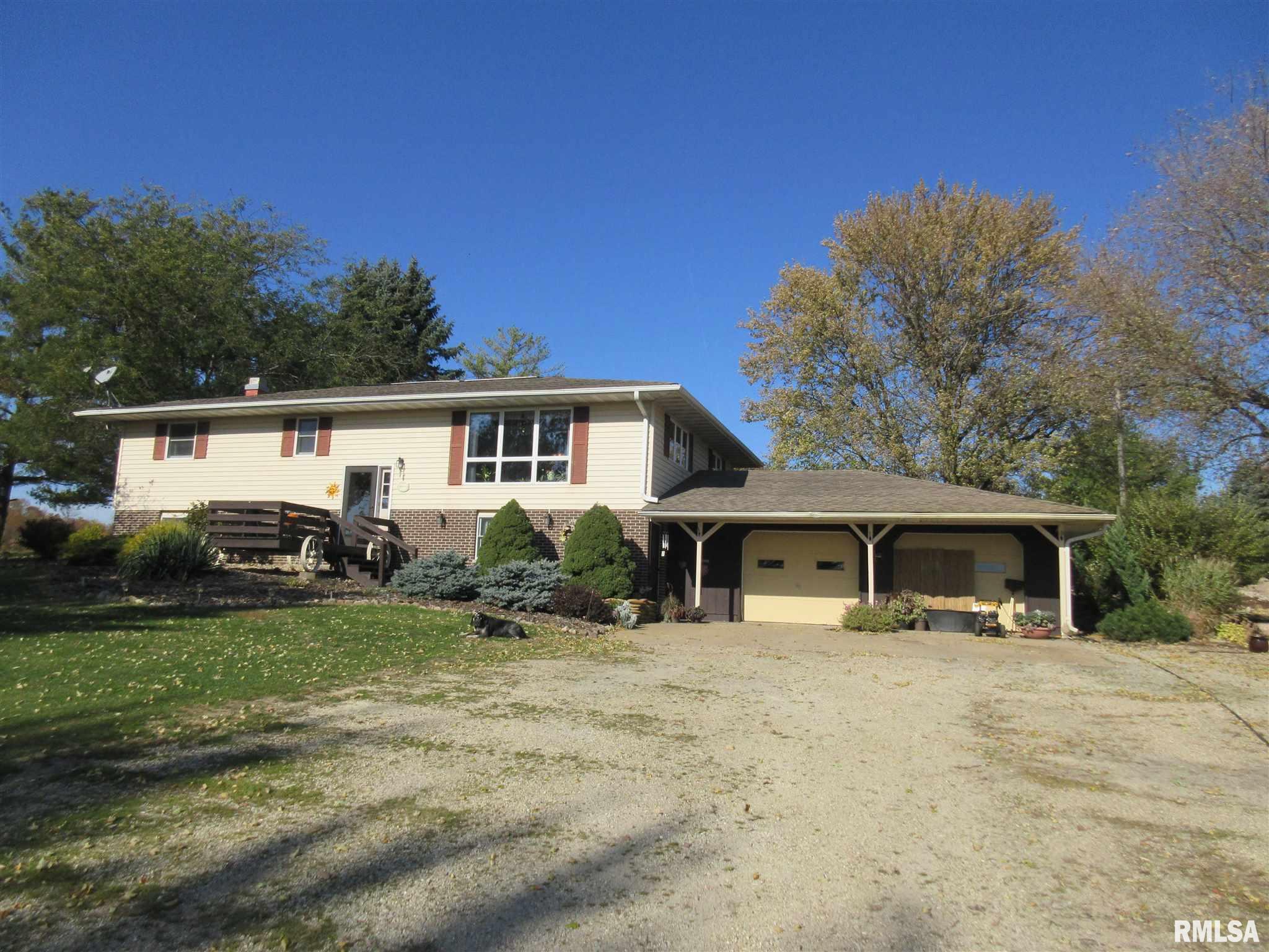15543 Bishop Road Morrison, IL 61270 - Photo 1 of 20