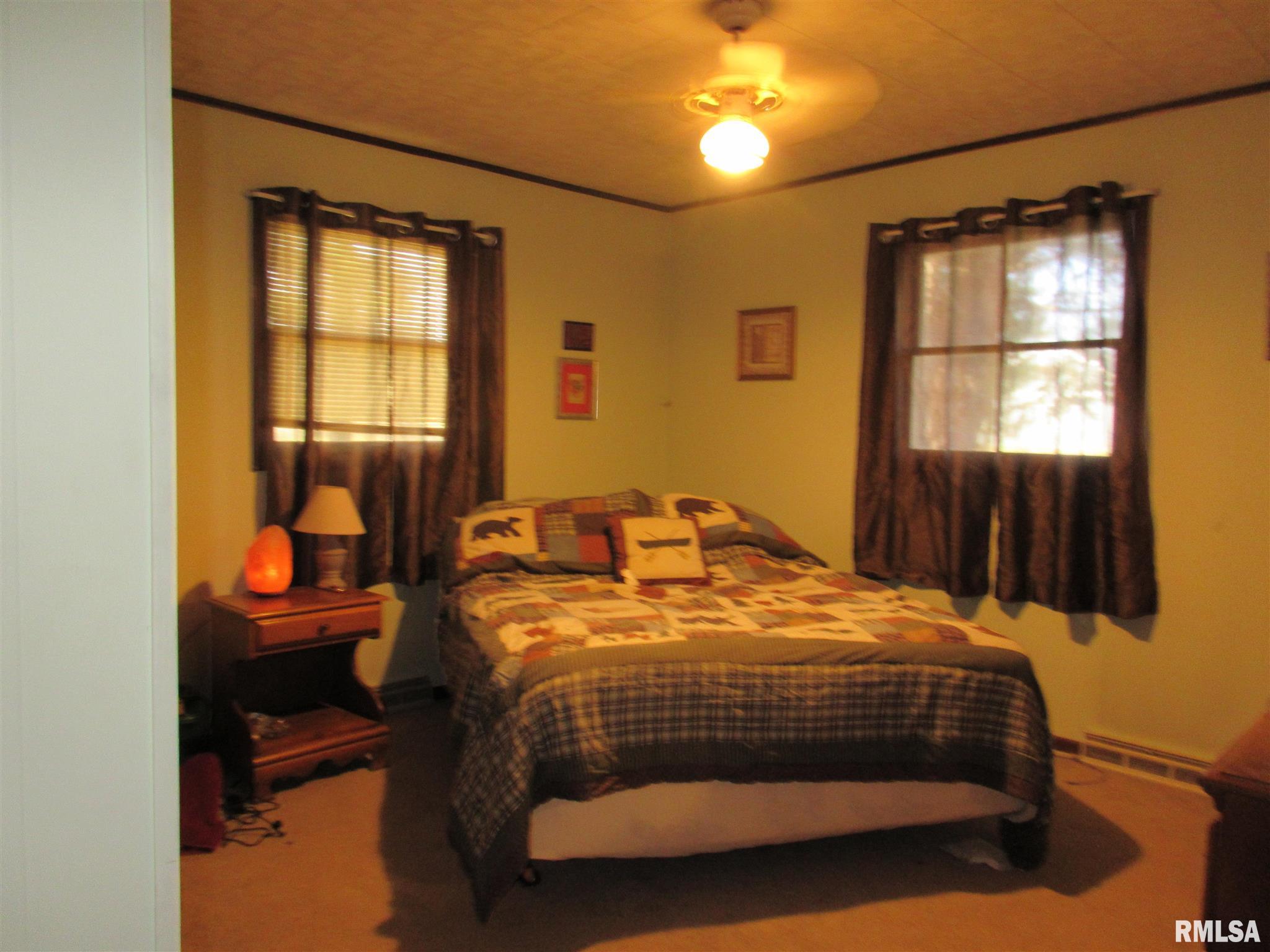 15543 Bishop Road Morrison, IL 61270 - Photo 10 of 20