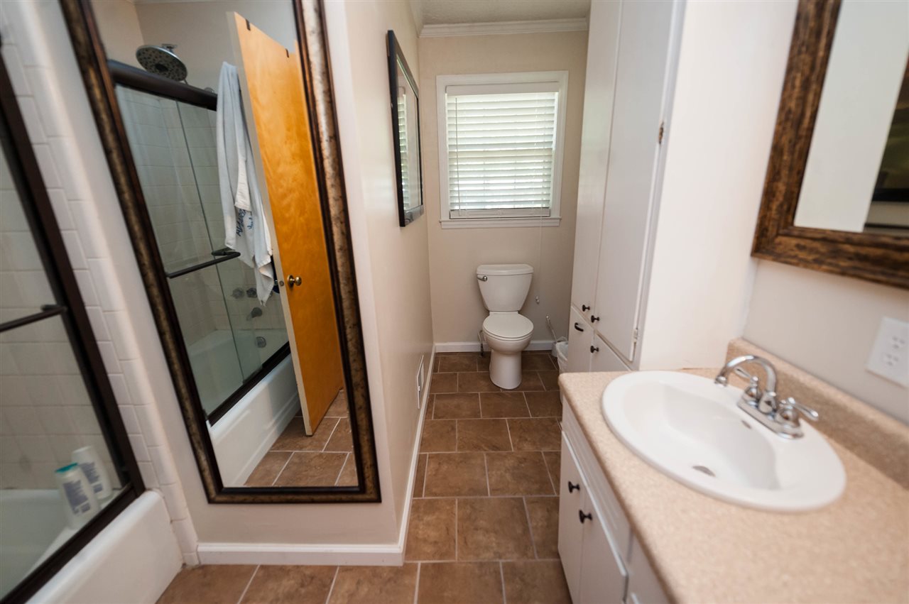514 Mapleton Drive Greenville, SC 29607 - Photo 27 of 32