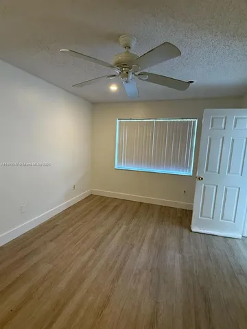 $240,000 | 438 Northeast 210th Cir Terrace, Unit 2024B, Miami, FL 33179