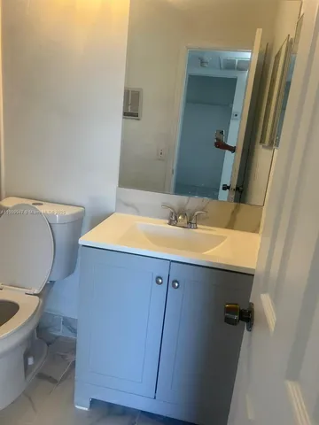 $240,000 | 438 Northeast 210th Cir Terrace, Unit 2024B, Miami, FL 33179