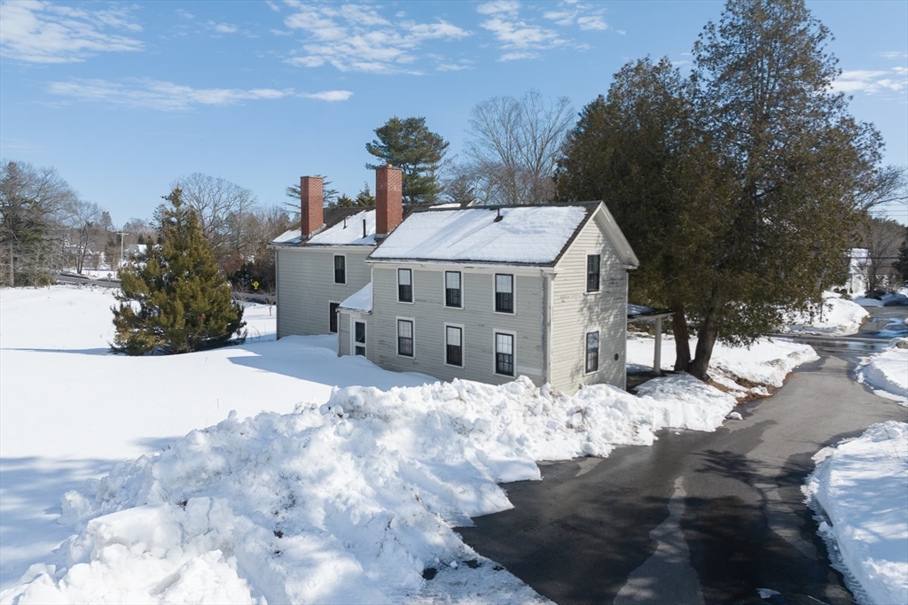 131 Wellesley Street Weston, MA 02493 - Photo 13 of 36