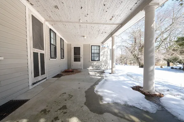 $850,000 | 131 Wellesley Street, Weston, MA 02493