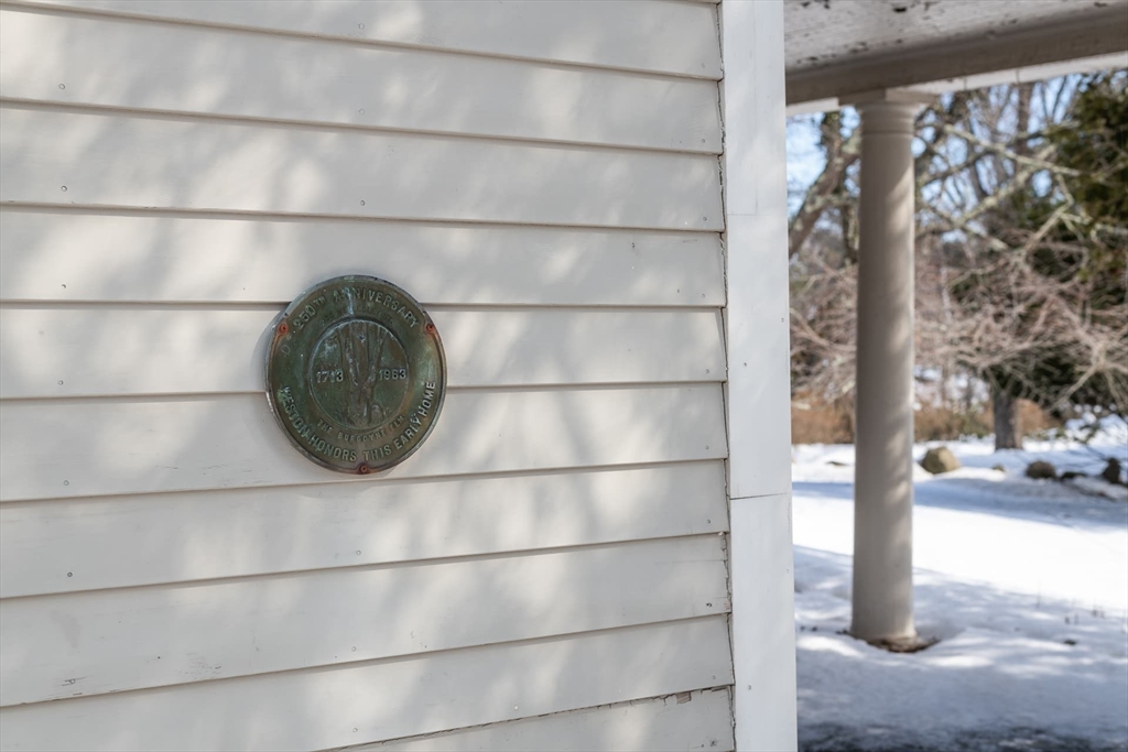 131 Wellesley Street Weston, MA 02493 - Photo 18 of 36