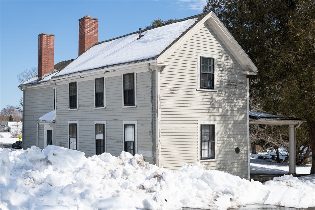 131 Wellesley Street Weston, MA 02493 - Photo 19 of 36
