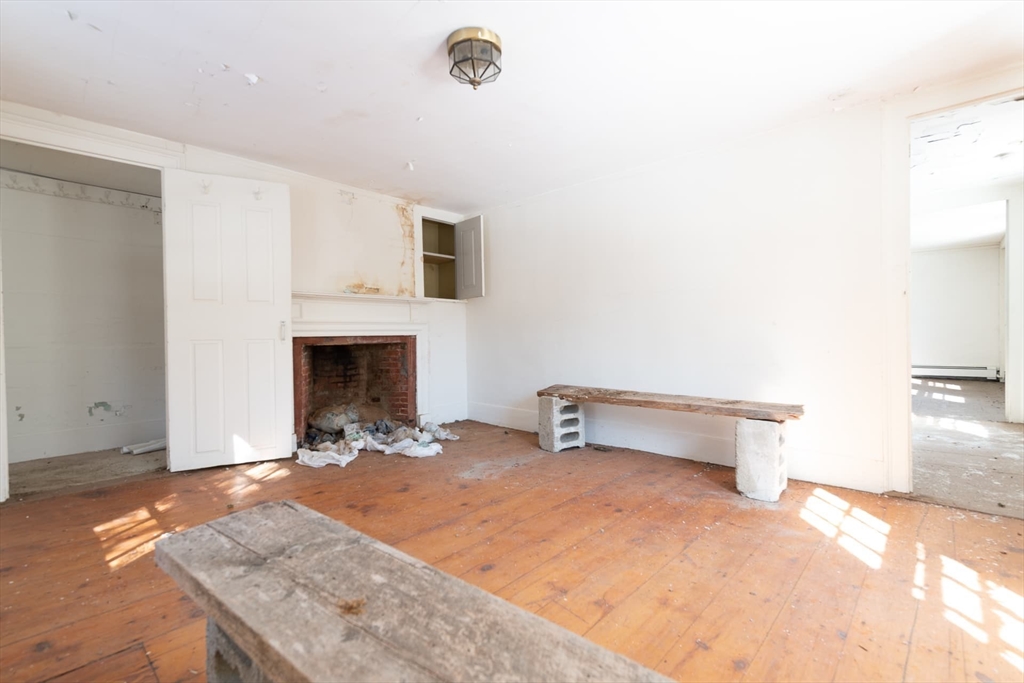 131 Wellesley Street Weston, MA 02493 - Photo 20 of 29