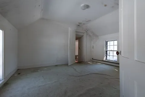 $850,000 | 131 Wellesley Street, Weston, MA 02493