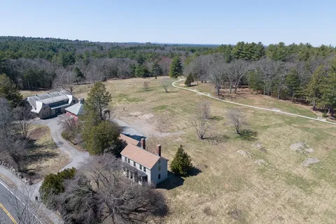 $850,000 | 131 Wellesley Street, Weston, MA 02493