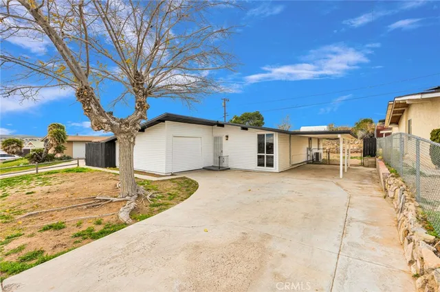 $269,999 | 700 Agnes Drive, Barstow, CA 92311