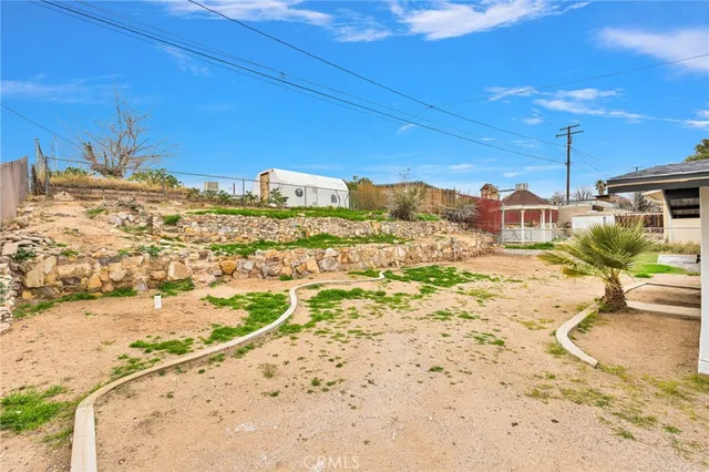 $269,999 | 700 Agnes Drive, Barstow, CA 92311