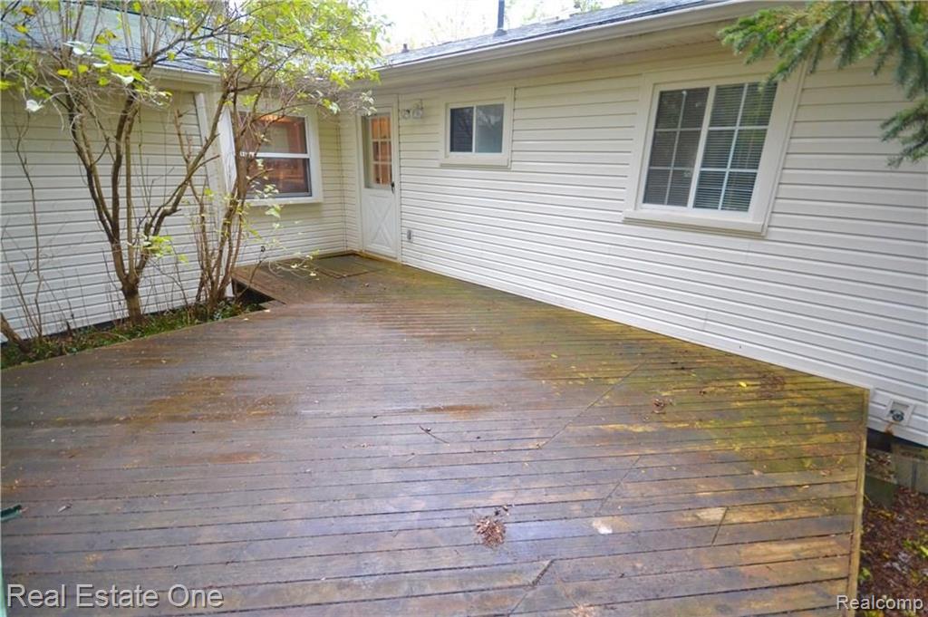 532 John R Street Milford, MI 48381 - Photo 15 of 16