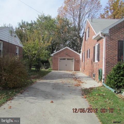 318 George Street Hanover, PA 17331 - Photo 2 of 31 Gallery Image 2
