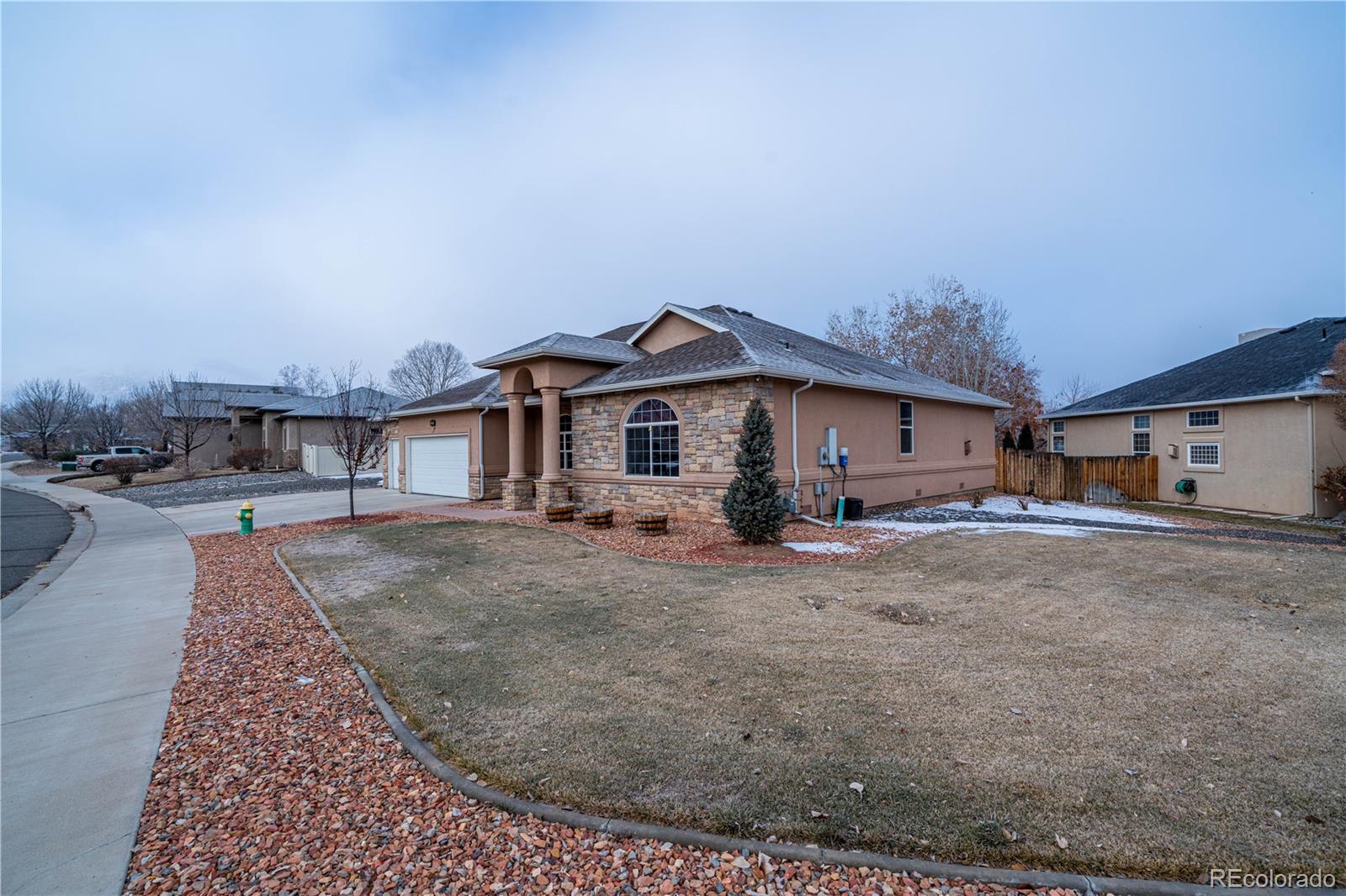 2214 Renaissance Boulevard Grand Junction, CO 81507 - Photo 3 of 31 Gallery Image 3