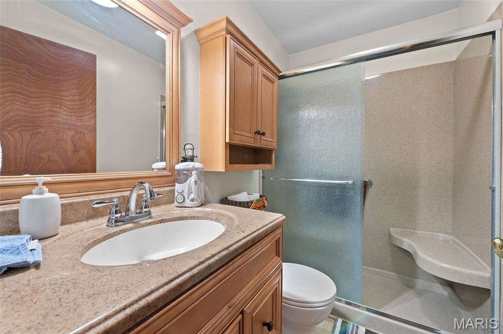116 West 1st Street Hartford, IL 62048 - Photo 25 of 35