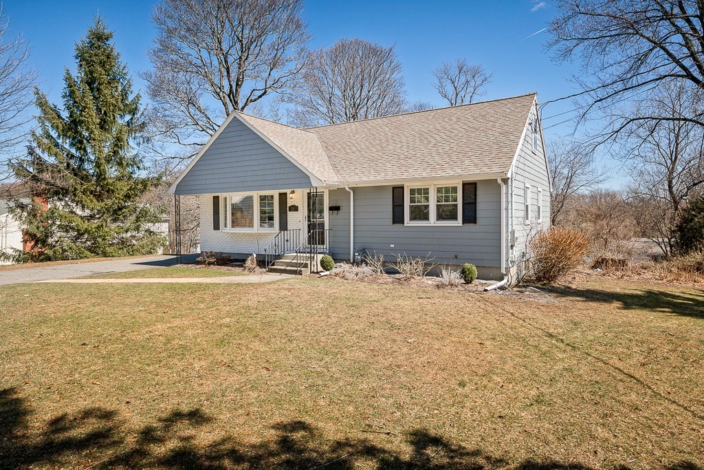 11 Eastview Road Hopkinton, MA 01748 - Photo 1 of 30 Gallery Image 1
