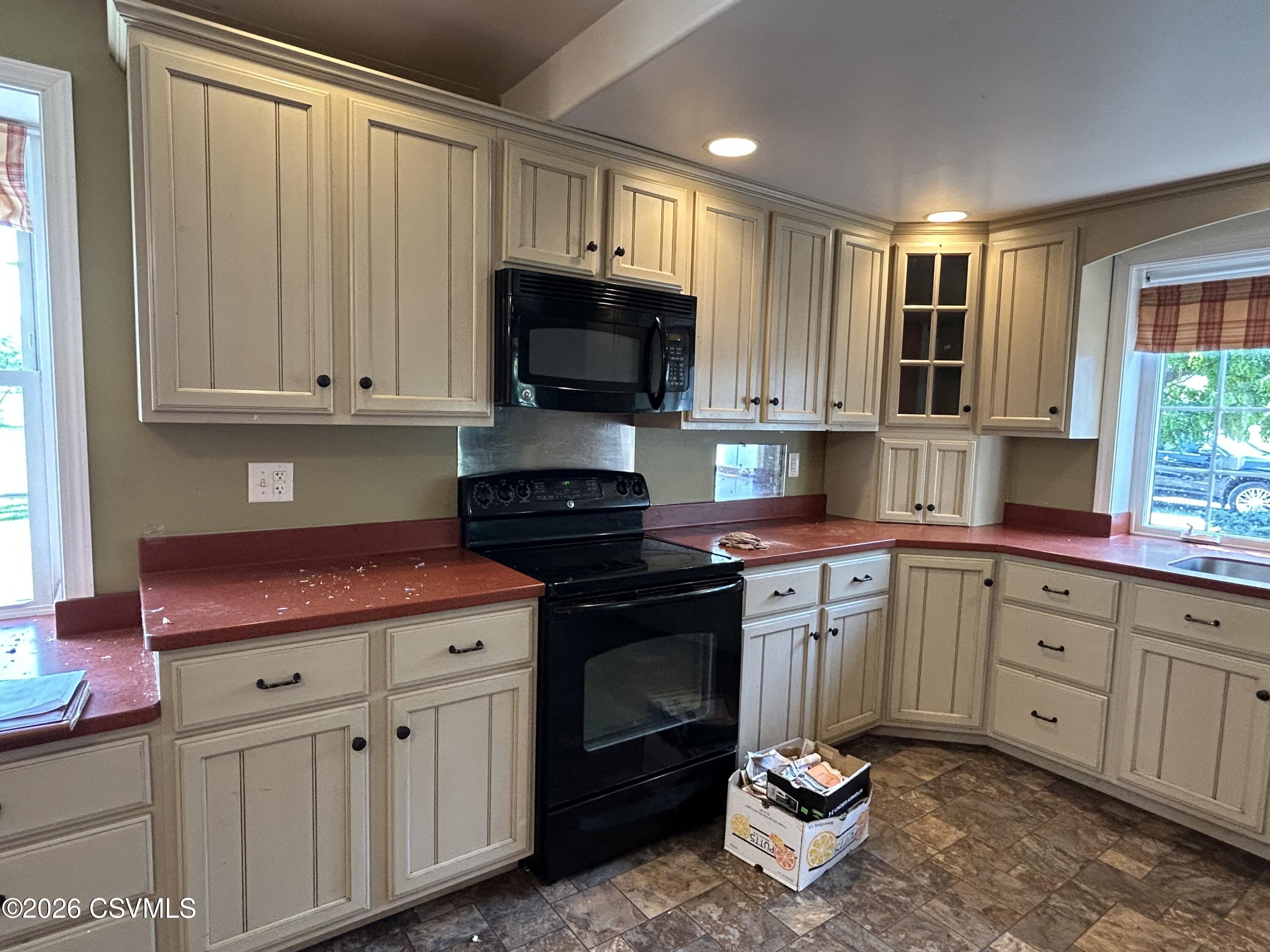 687 Hanselman Road Mifflinburg, PA 17844 - Photo 9 of 40