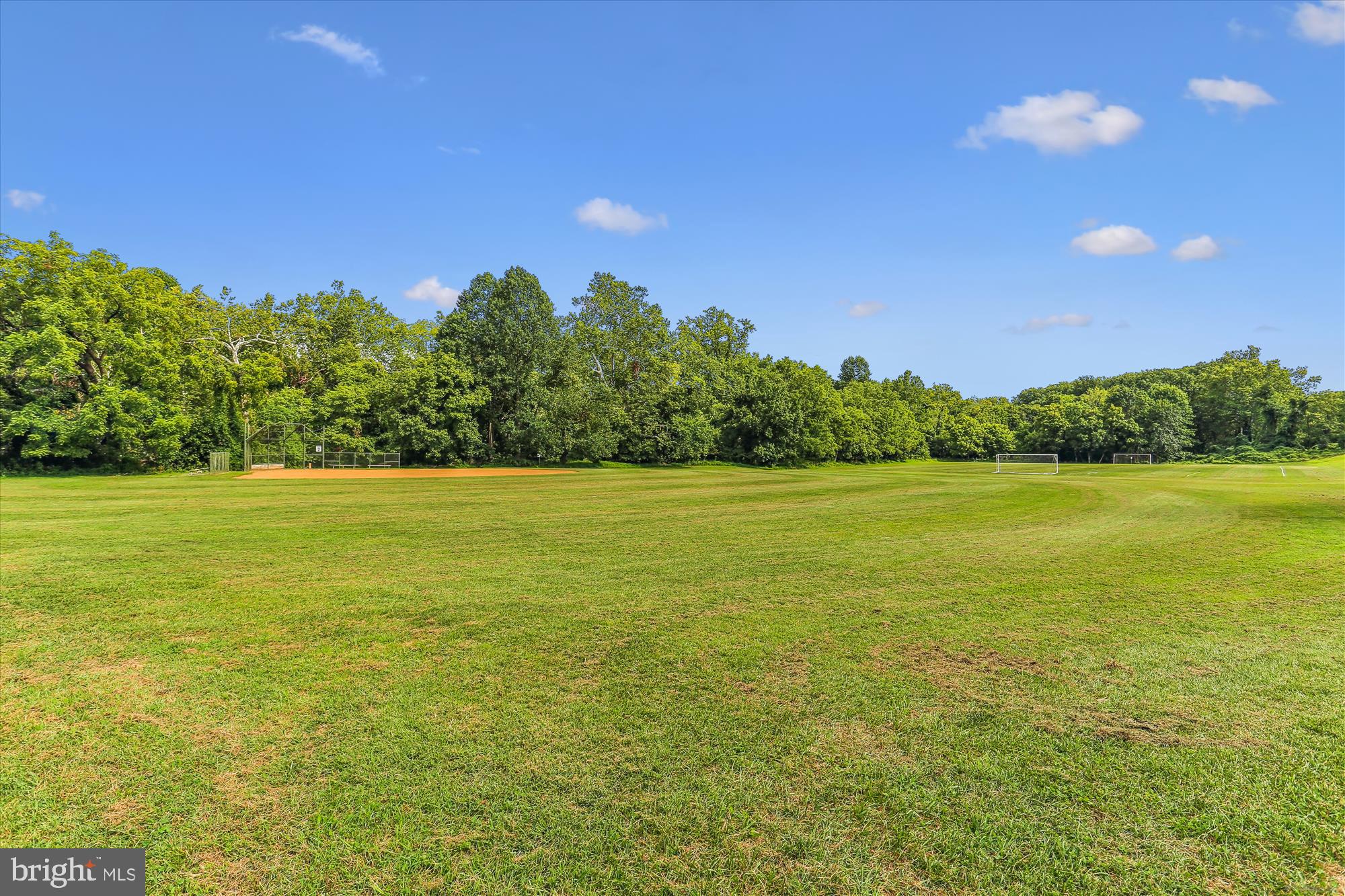 4717 Topping Road Rockville, MD 20852 - Photo 41 of 57 Community