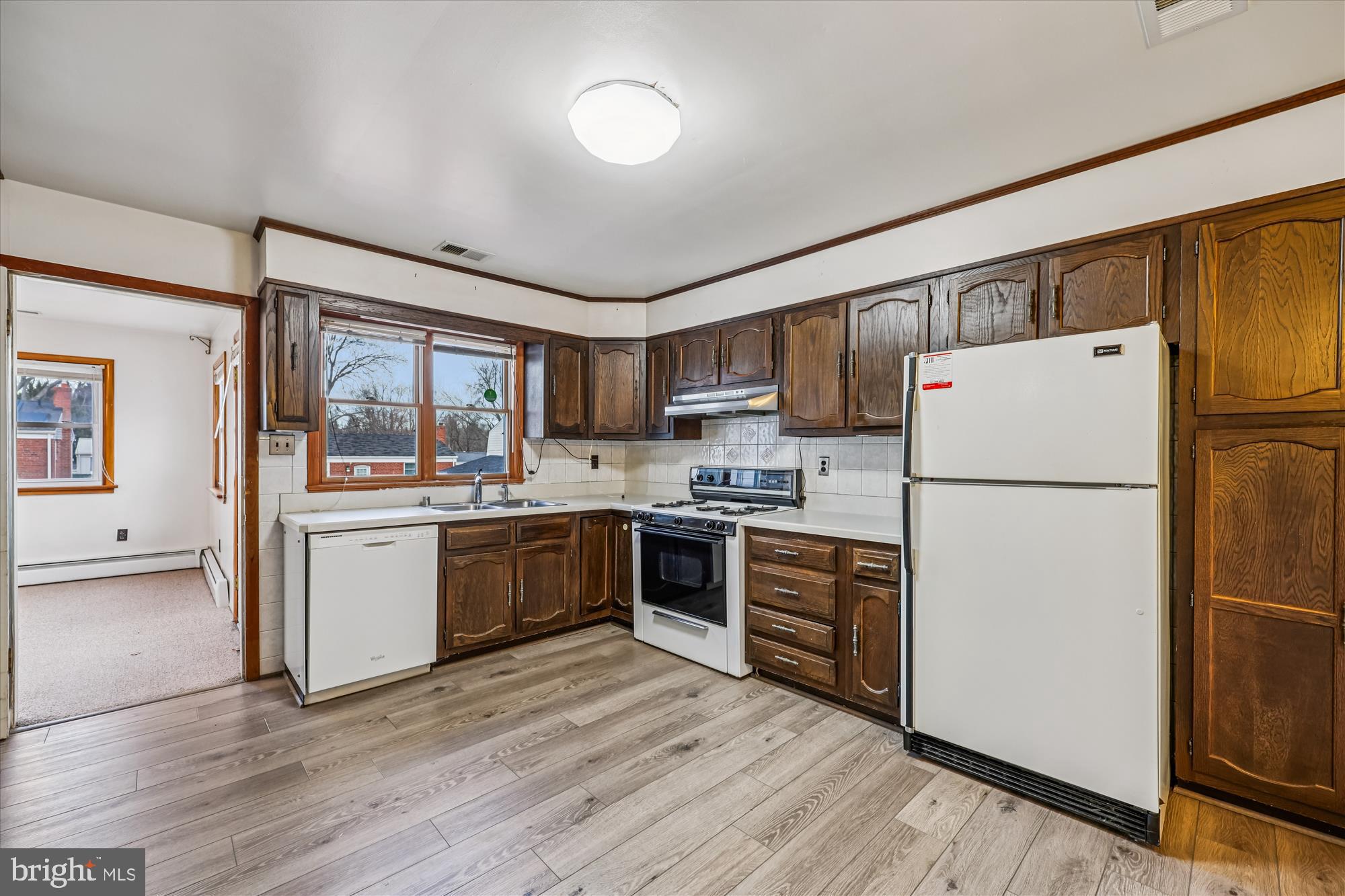 4717 Topping Road Rockville, MD 20852 - Photo 6 of 57 Kitchen