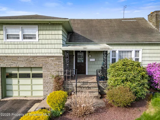 a view of a entryway front of house