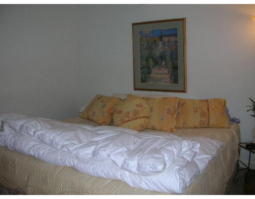 70 Edge Hill Road Sharon, MA 02067 - Photo 15 of 23 Gallery Image 15