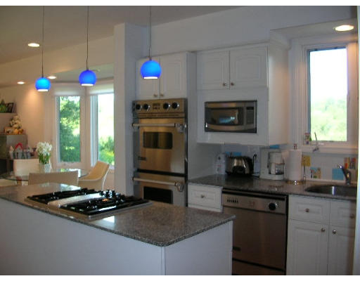 70 Edge Hill Road Sharon, MA 02067 - Photo 5 of 23 Gallery Image 5
