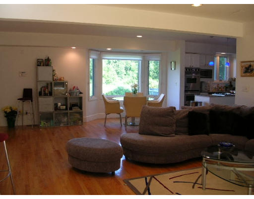 70 Edge Hill Road Sharon, MA 02067 - Photo 7 of 23 Gallery Image 7