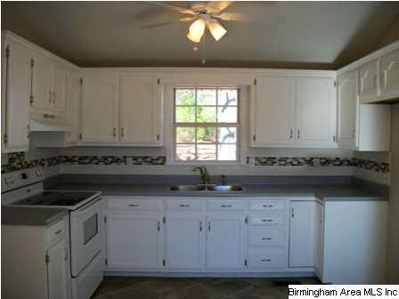 485 Savage Town Road Ragland, AL 35131 - Photo 4 of 32