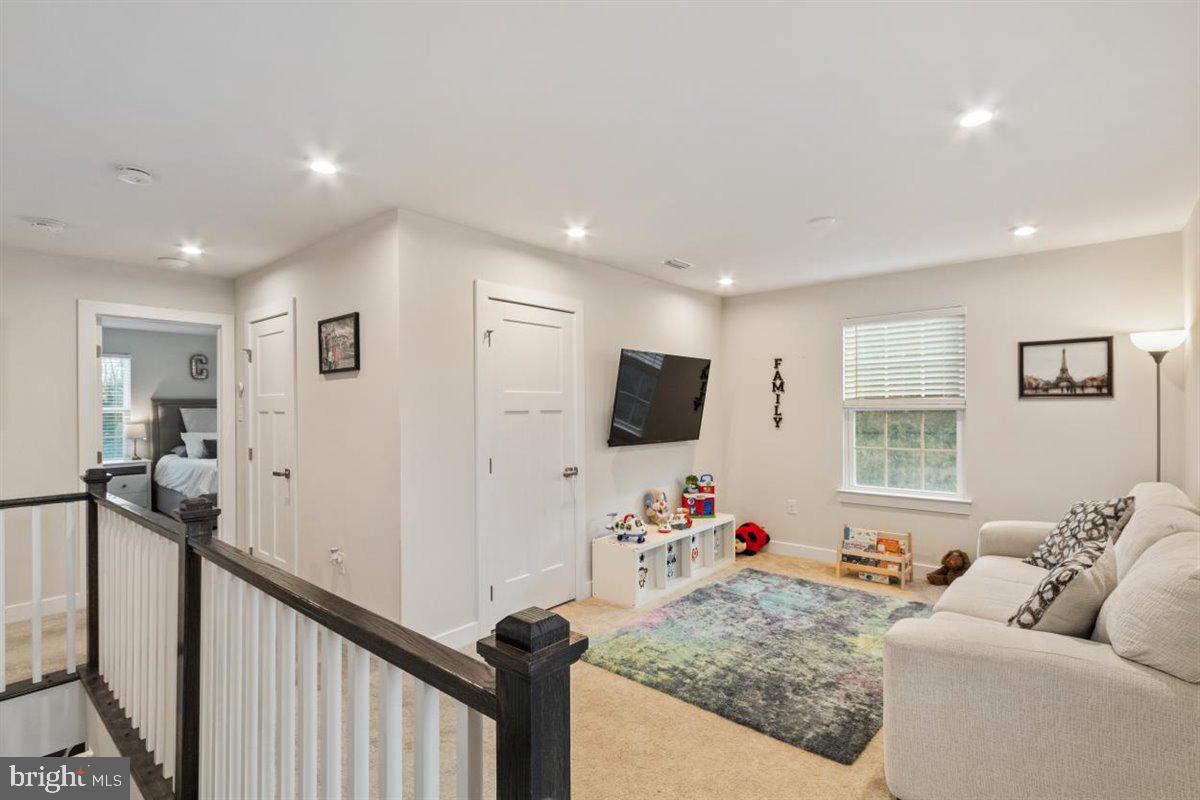 182 Pixie Moss Road Pottstown, PA 19464 - Photo 28 of 47 Loft