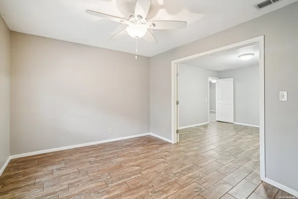 $2,400 | 6106 Vance Jackson Road, Unit 42, San Antonio, TX 78230