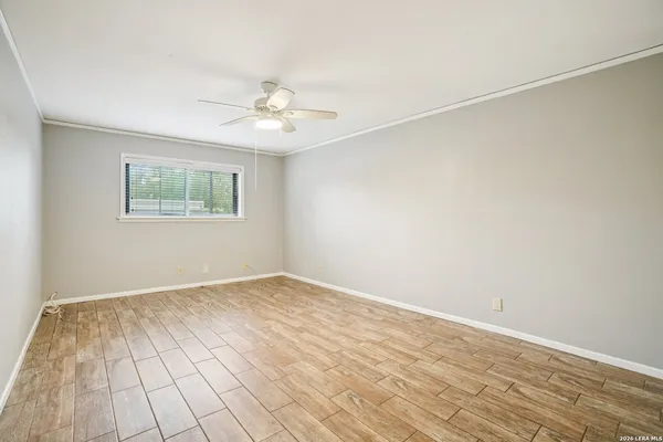 $2,400 | 6106 Vance Jackson Road, Unit 42, San Antonio, TX 78230