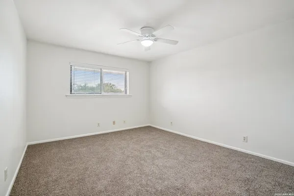 $2,400 | 6106 Vance Jackson Road, Unit 42, San Antonio, TX 78230