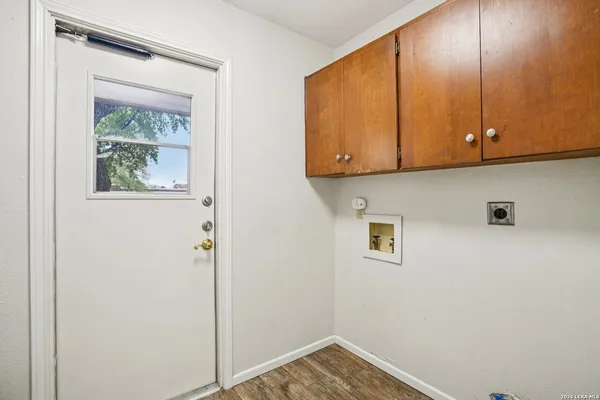 $2,400 | 6106 Vance Jackson Road, Unit 42, San Antonio, TX 78230