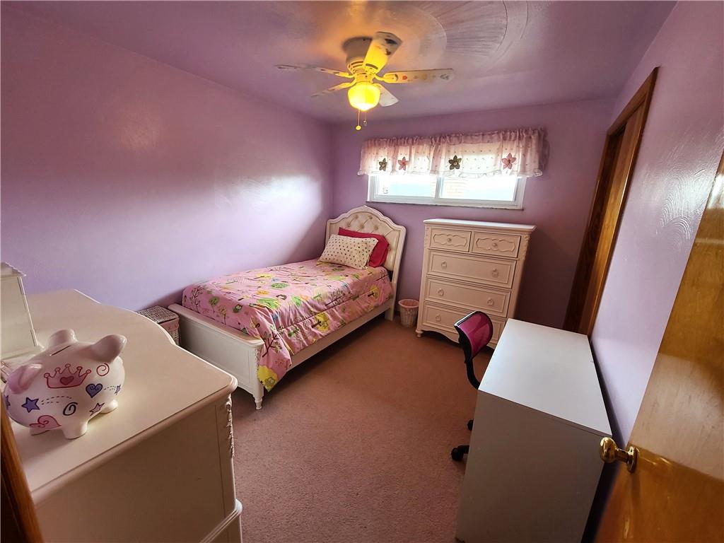 2399 Foster Road White Oak, PA 15131 - Photo 12 of 25 Gallery Image 12