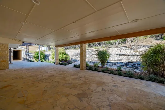 $1,195,000 | 2180 Medina Highway, Kerrville, TX 78028