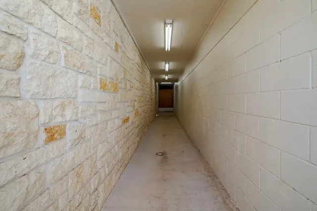 $1,195,000 | 2180 Medina Highway, Kerrville, TX 78028