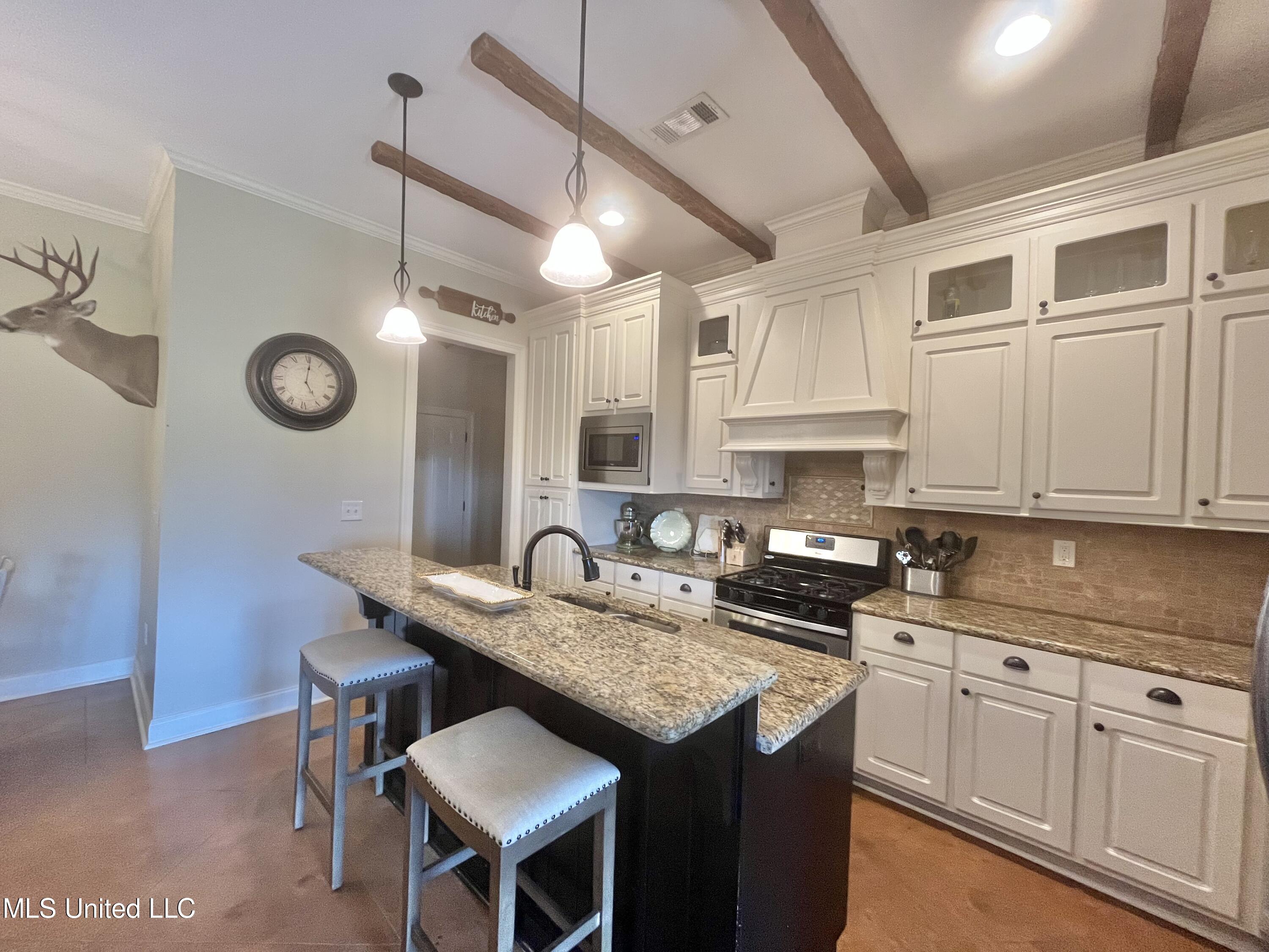 112 Fairwind Way Madison, MS 39110 - Photo 6 of 19 IMG_2276