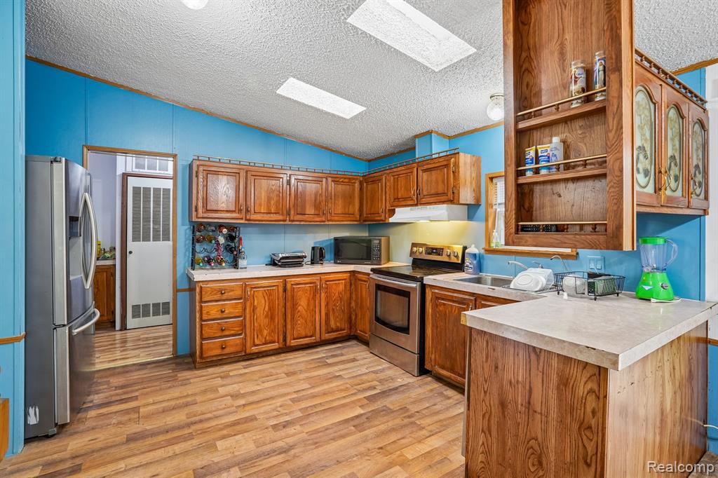 3363 North Branch Road North Branch, MI 48461 - Photo 15 of 38