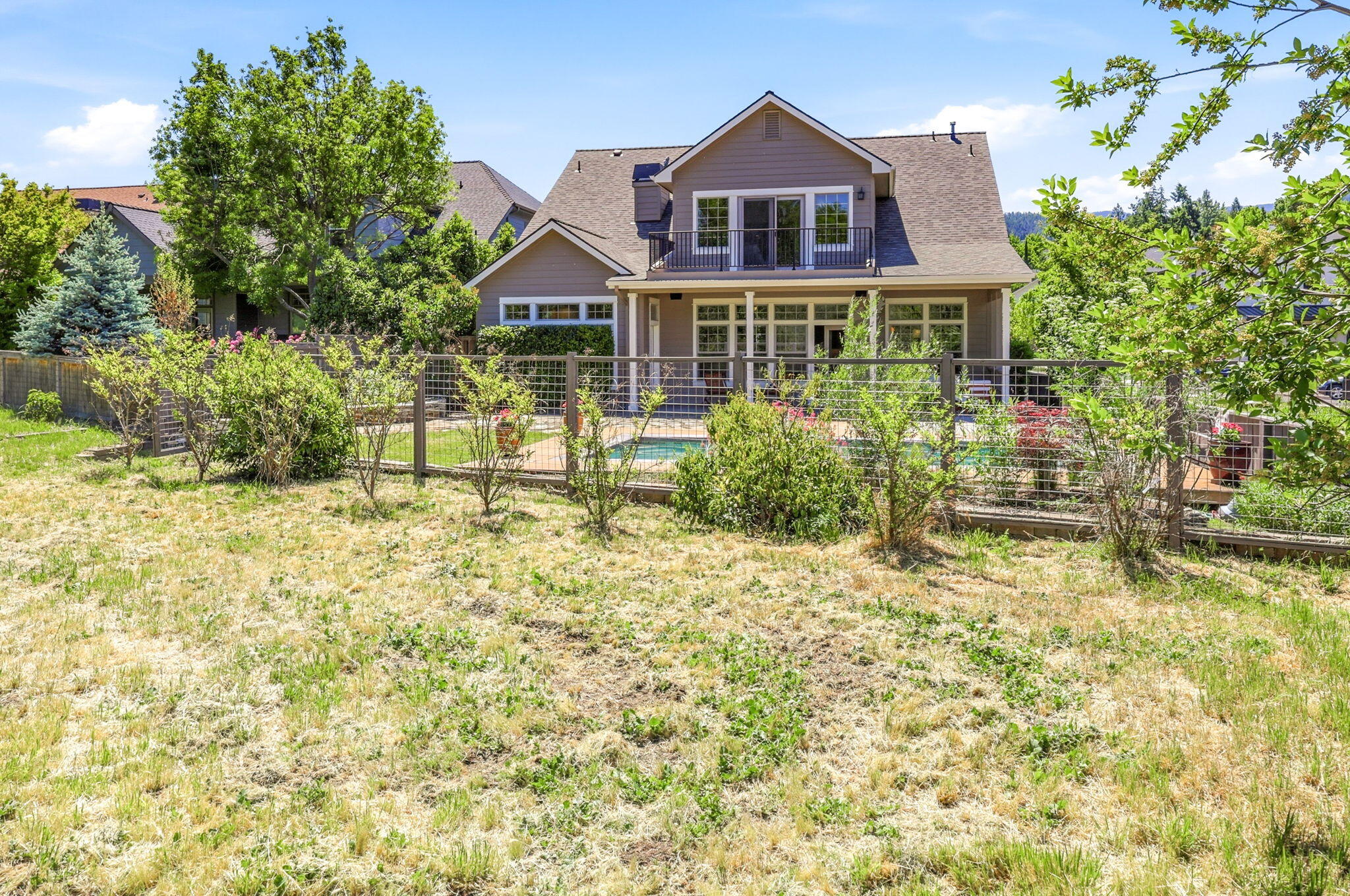 403 Briscoe Place Ashland, OR 97520 - Photo 4 of 64 ApxBP00010