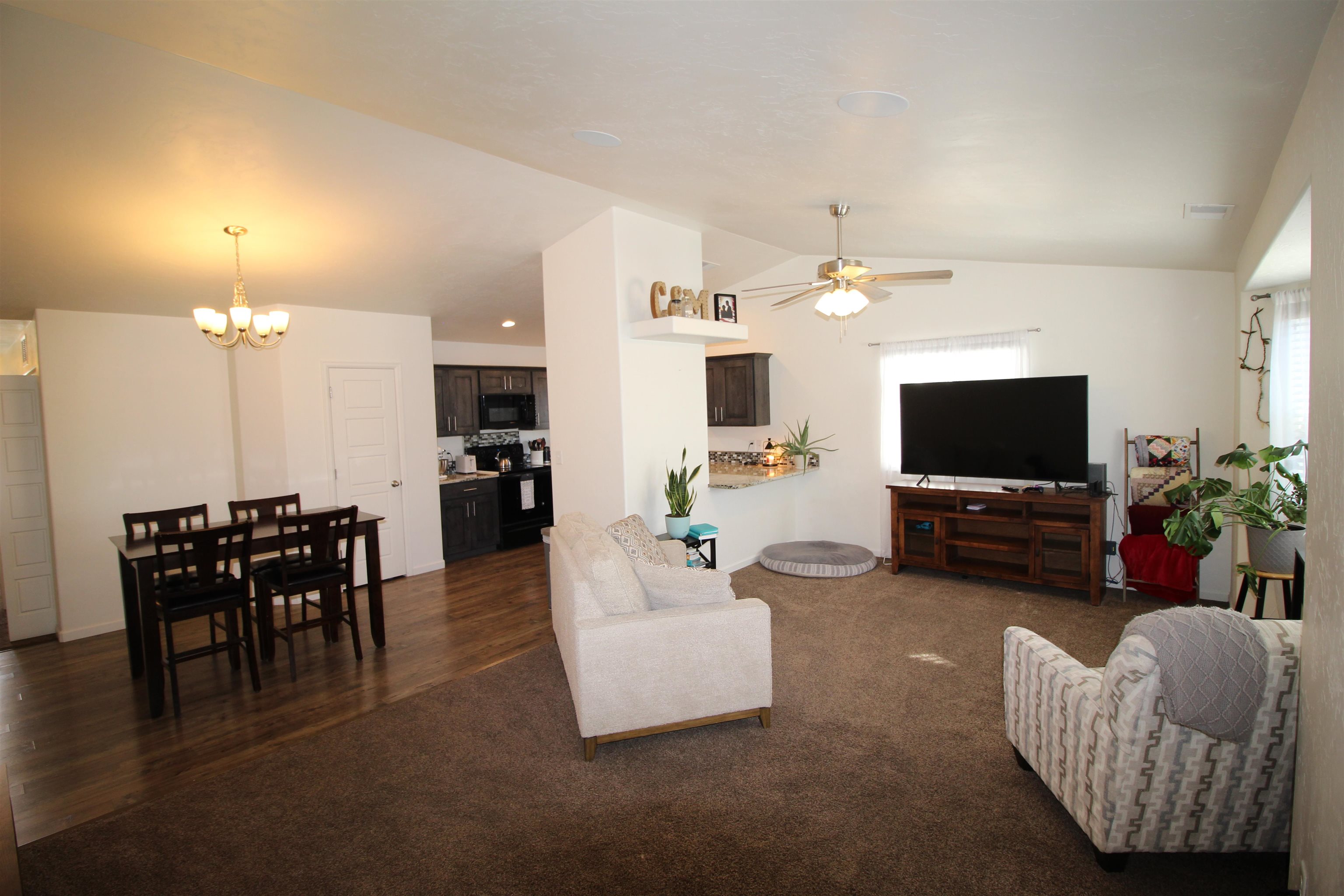 3144 D D 3/4 Road Grand Junction, CO 81504 - Photo 4 of 21