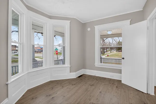$119,900 | 200 South Elm Avenue, Jackson, MI 49203