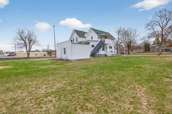 $119,900 | 200 South Elm Avenue, Jackson, MI 49203
