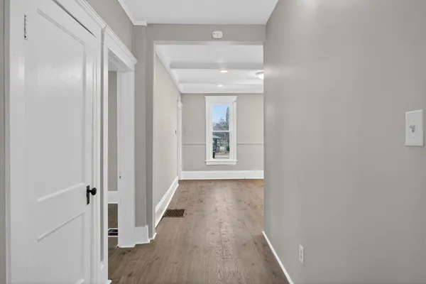 $119,900 | 200 South Elm Avenue, Jackson, MI 49203